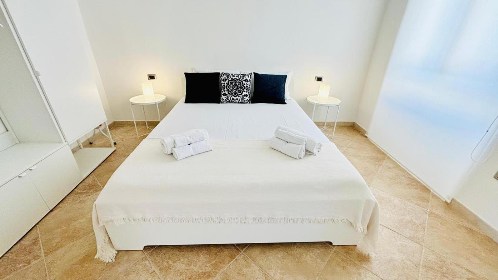 Sunshine Apartment - Appartamento Vicino Al Mare, Cagliari, Sardinia المظهر الخارجي الصورة
