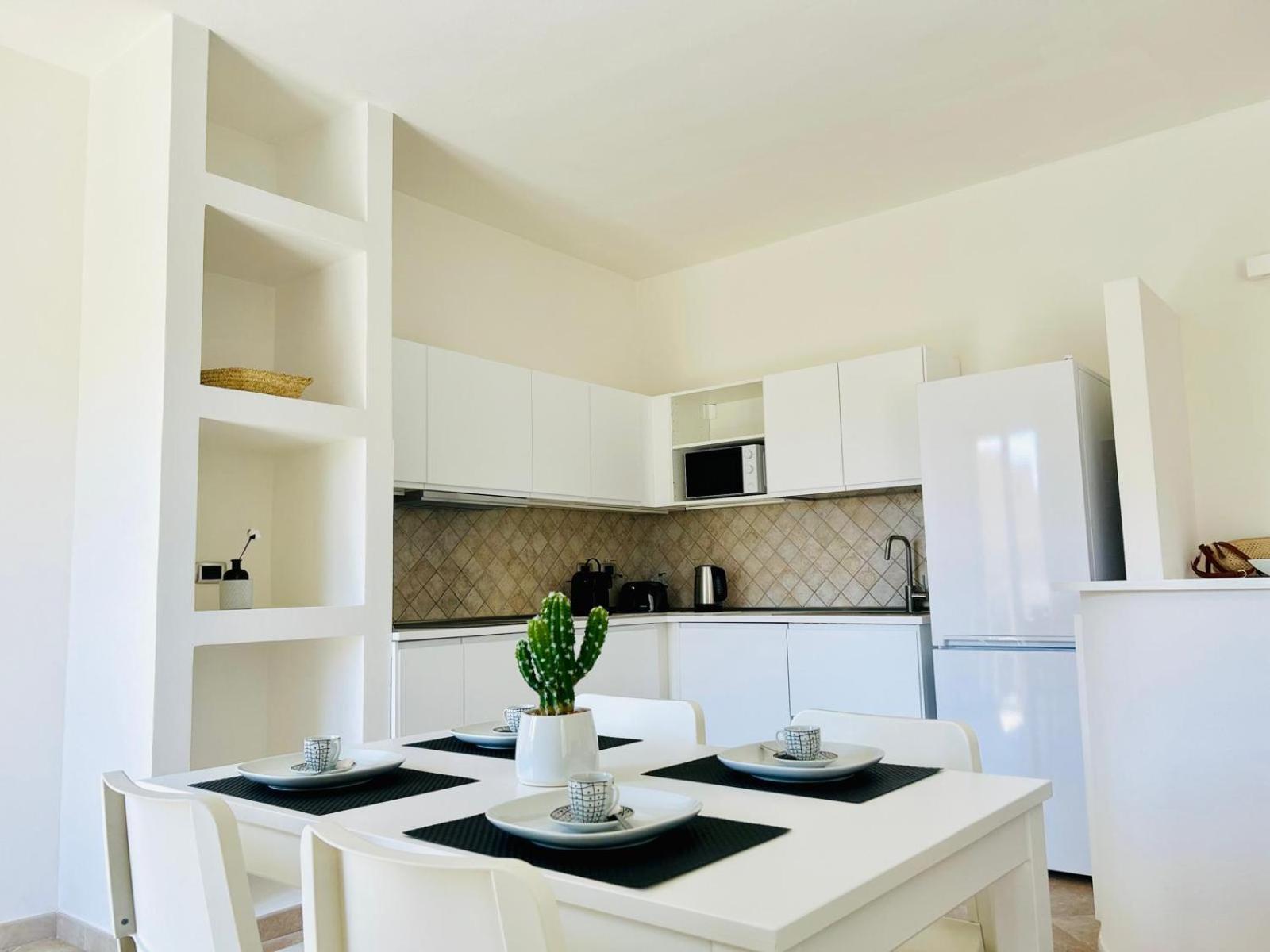 Sunshine Apartment - Appartamento Vicino Al Mare, Cagliari, Sardinia المظهر الخارجي الصورة
