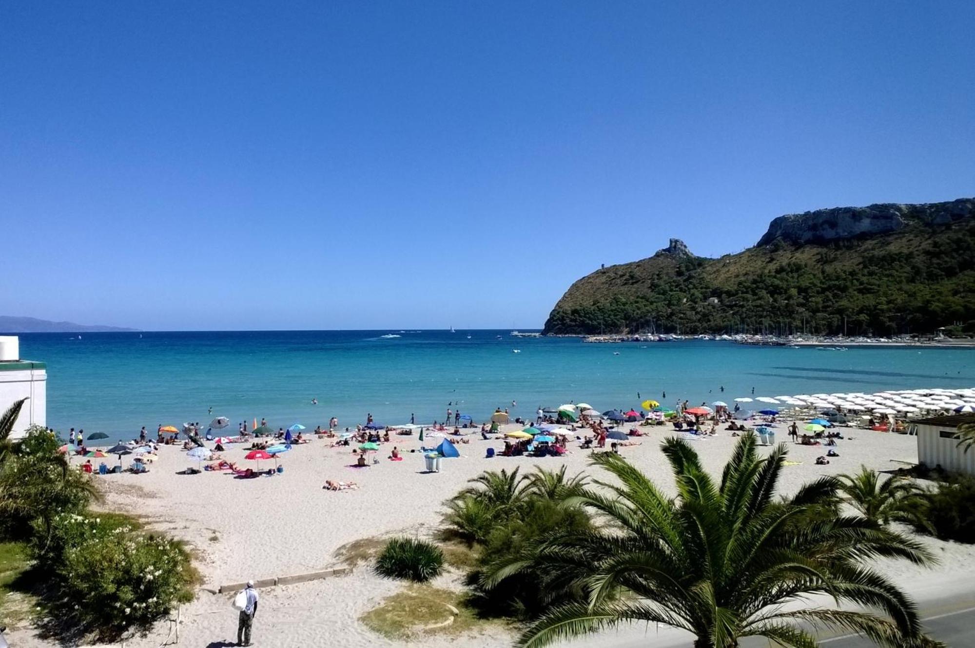 Sunshine Apartment - Appartamento Vicino Al Mare, Cagliari, Sardinia المظهر الخارجي الصورة