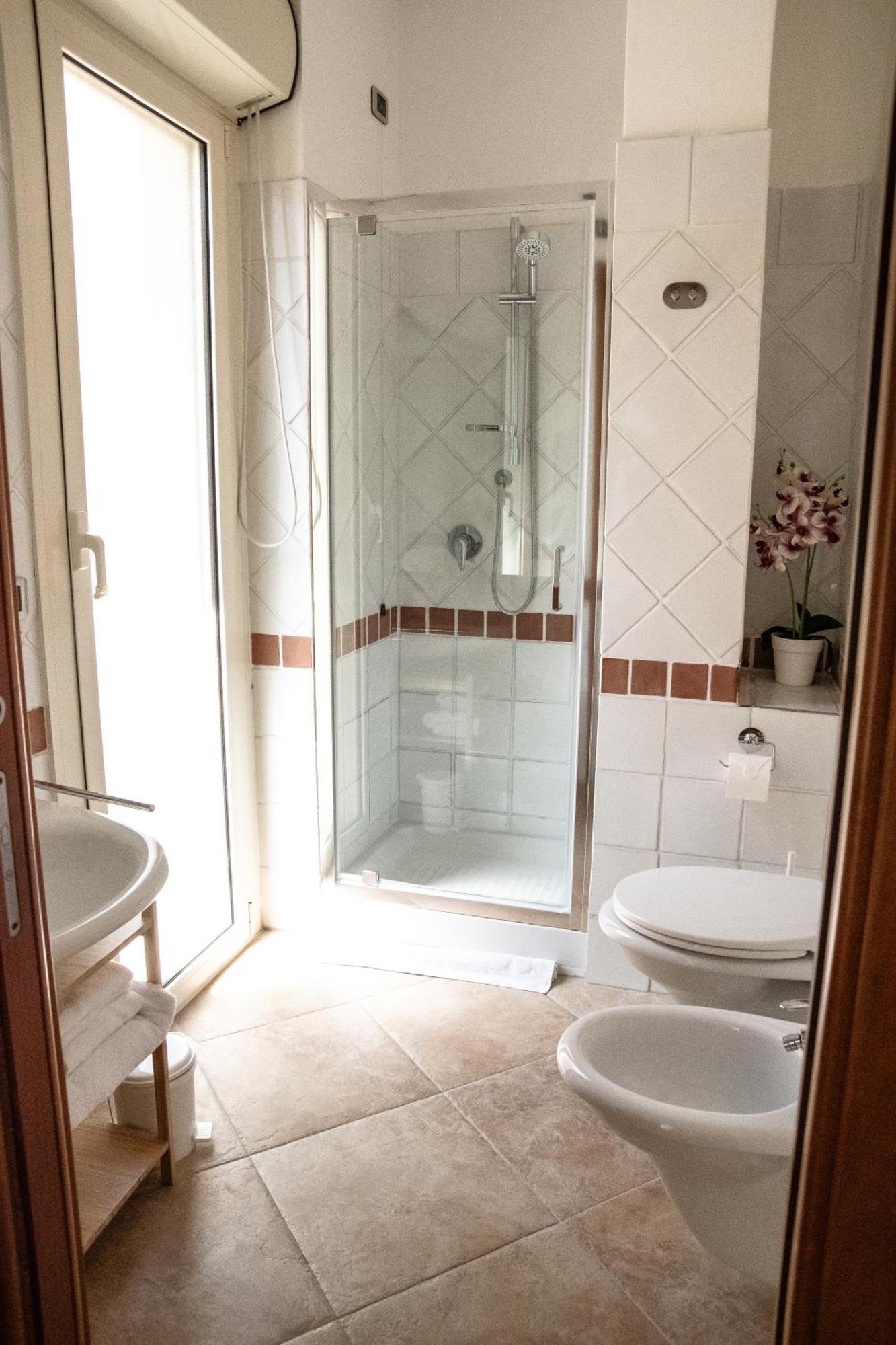 Sunshine Apartment - Appartamento Vicino Al Mare, Cagliari, Sardinia المظهر الخارجي الصورة